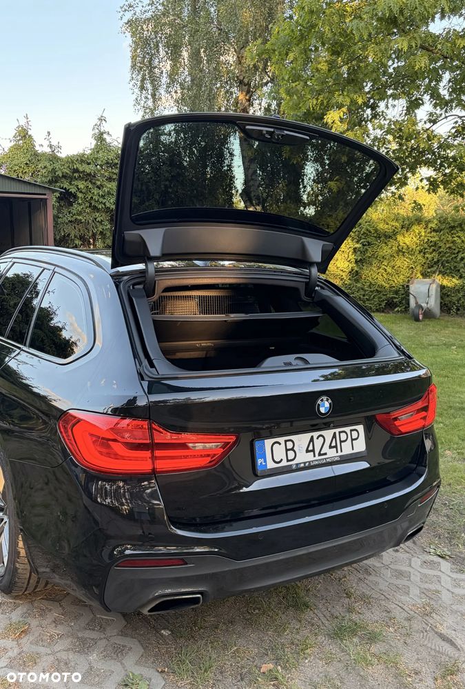 BMW Seria 5 525d M Sport sport - 12