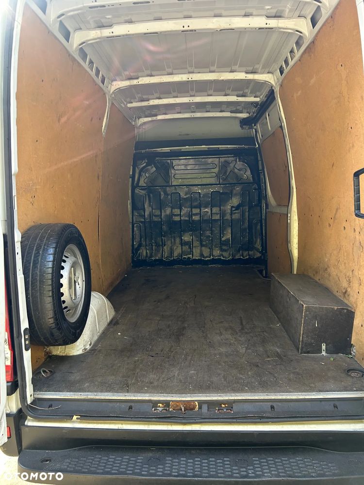 Iveco 35S13 - 8