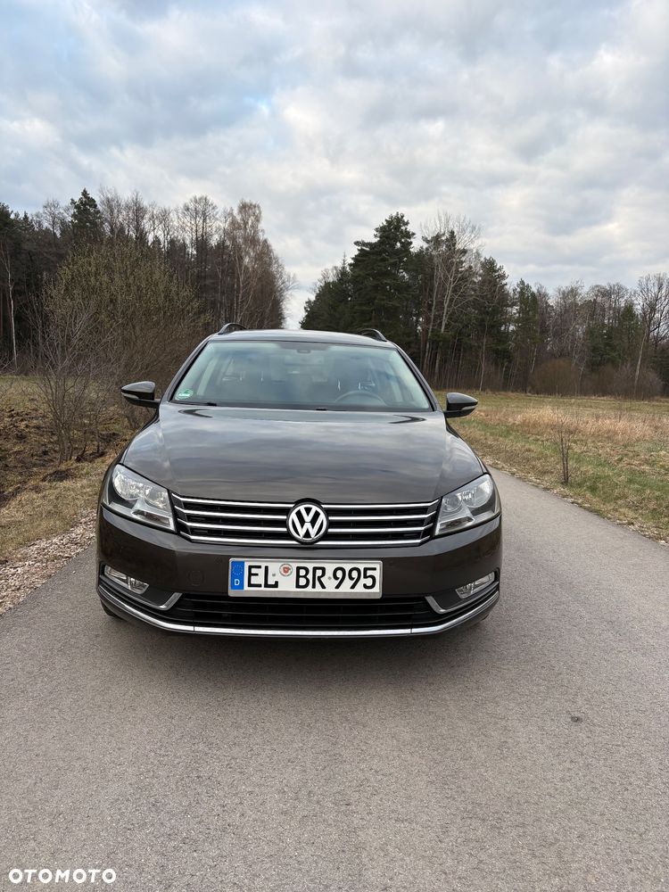 Volkswagen Passat 2.0 Blue TDI SCR Trendline - 4