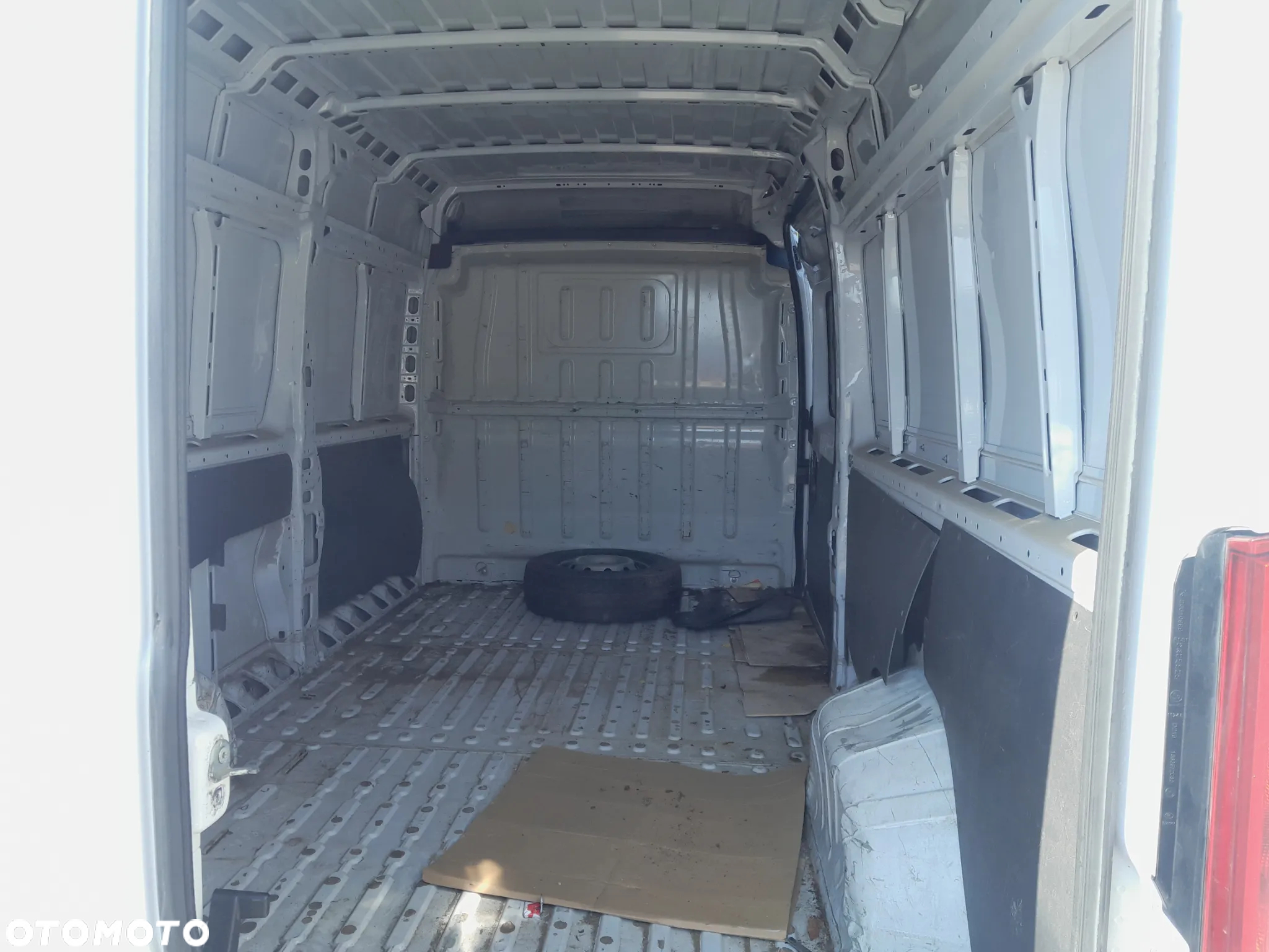 Opel Movano - 12