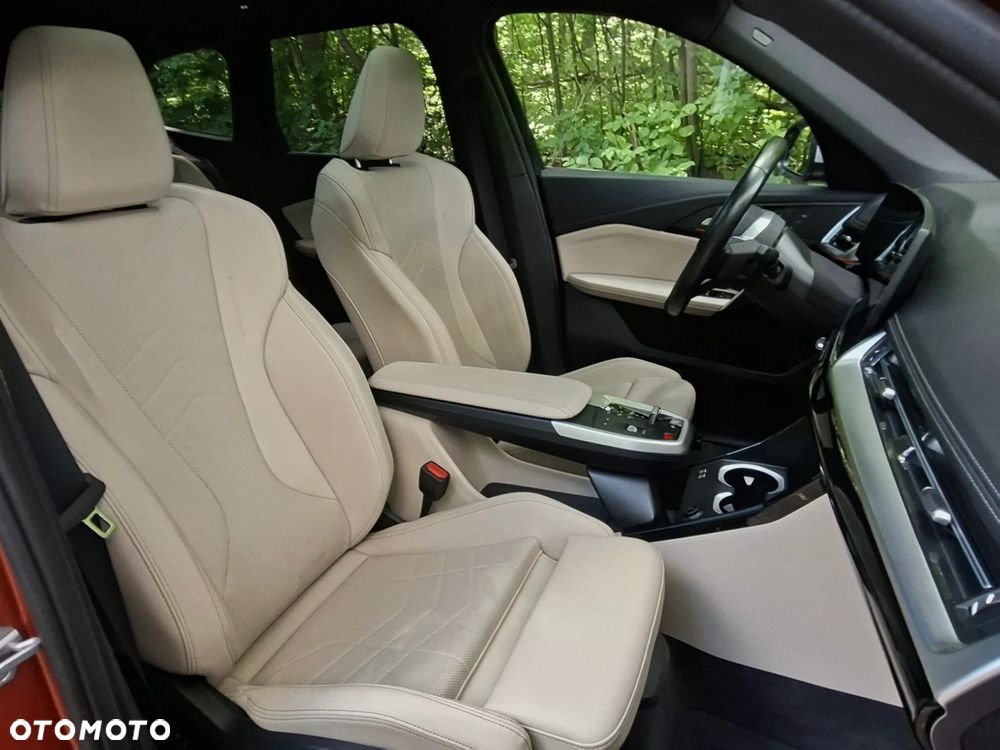 BMW X1 xDrive25i xLine - 16