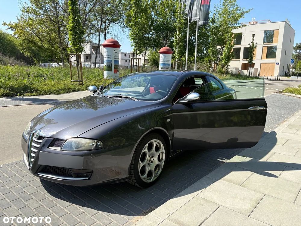 Alfa Romeo GT 1.8TS Impression - 1
