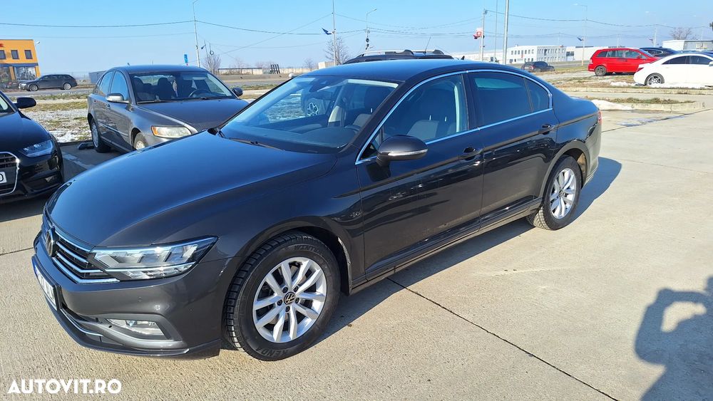 Volkswagen Passat 2.0 TDI DSG Comfortline - 2