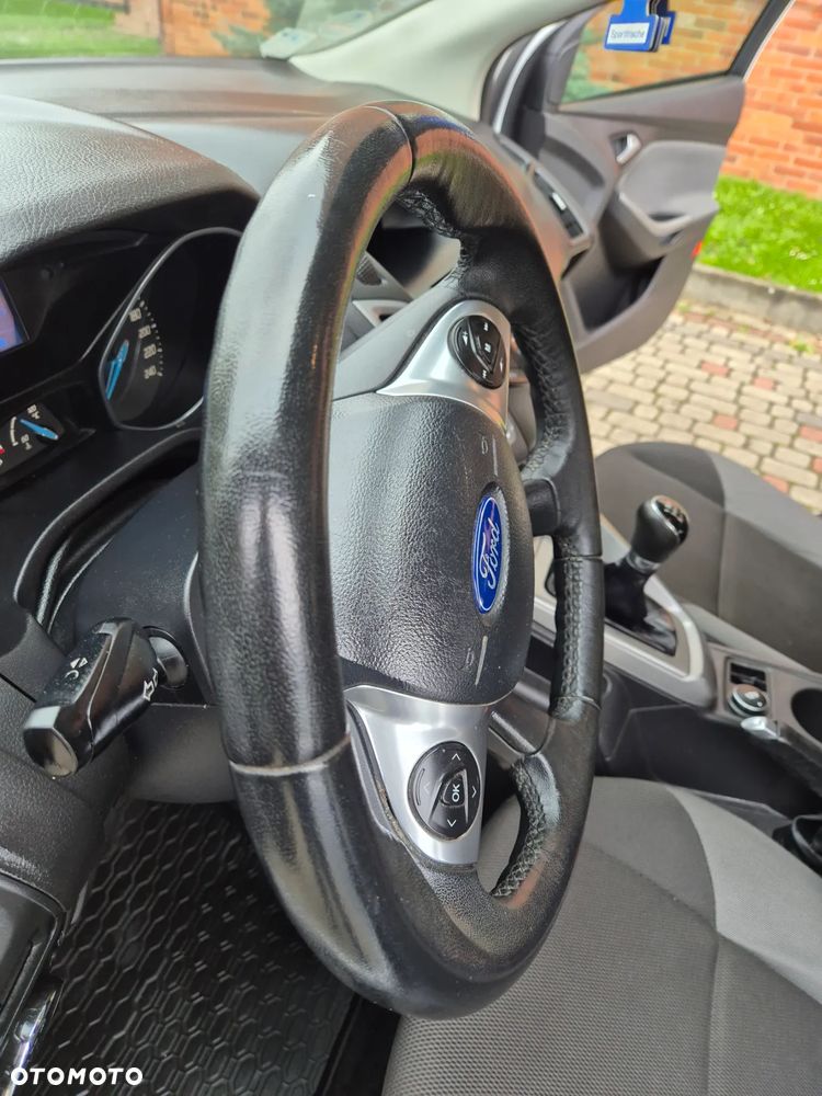 Ford Focus 1.0 EcoBoost Titanium - 16