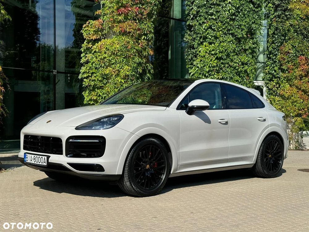 Porsche Cayenne - 4