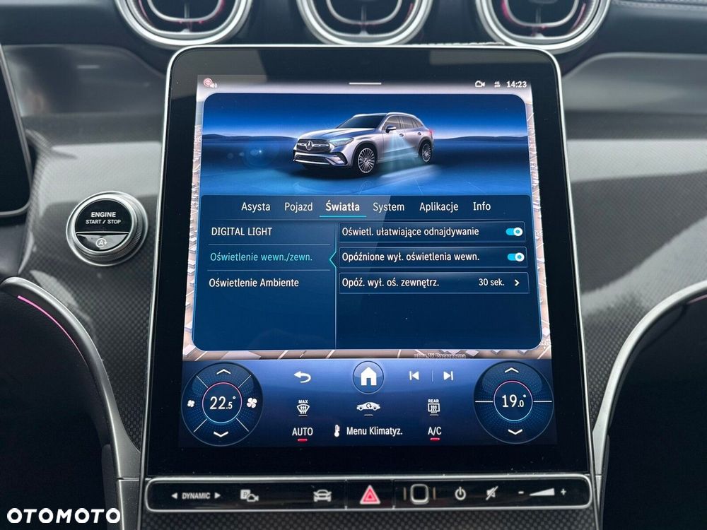 Mercedes-Benz GLC - 21