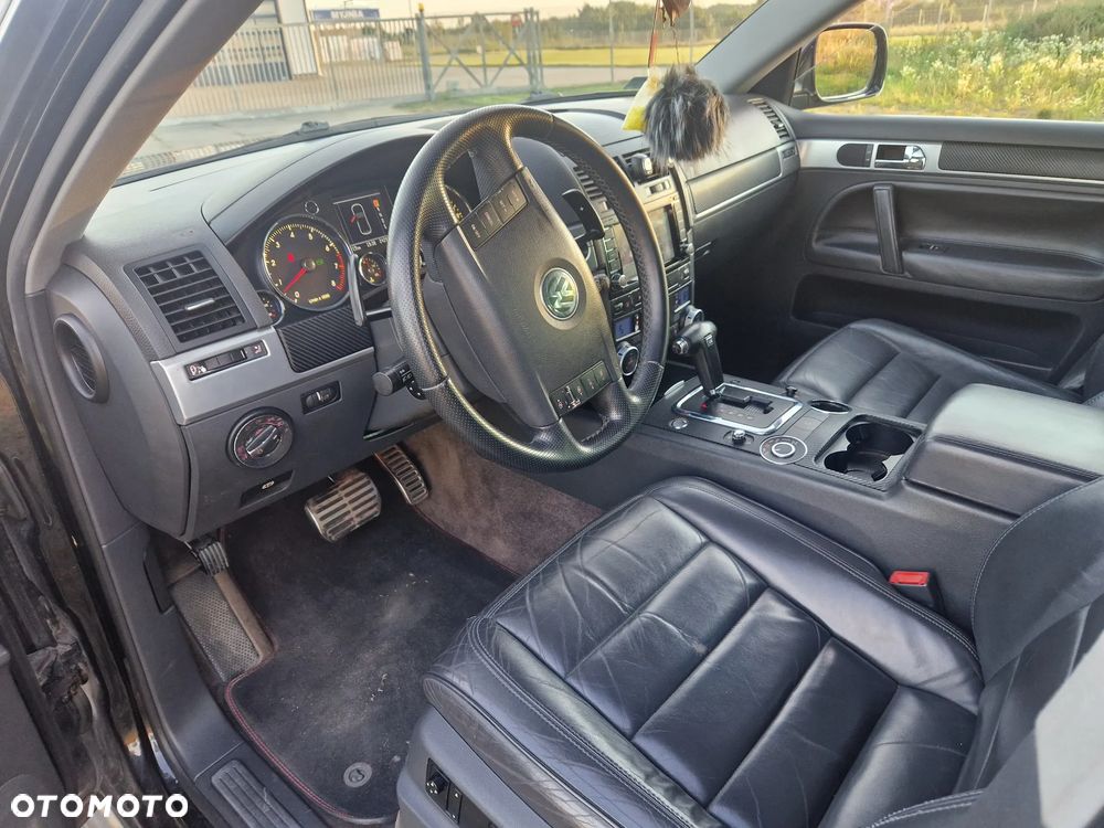 Volkswagen Touareg - 8