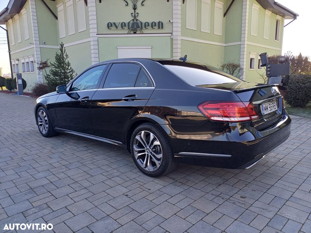Mercedes-Benz E 220 BlueTEC 4MATIC - 18