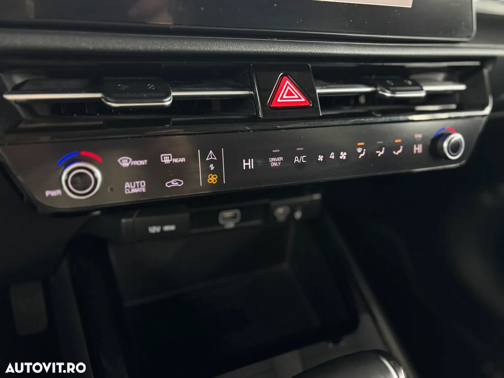 Kia Niro 1.6 GDI HEV 2WD OPF Aut. Spirit - 22