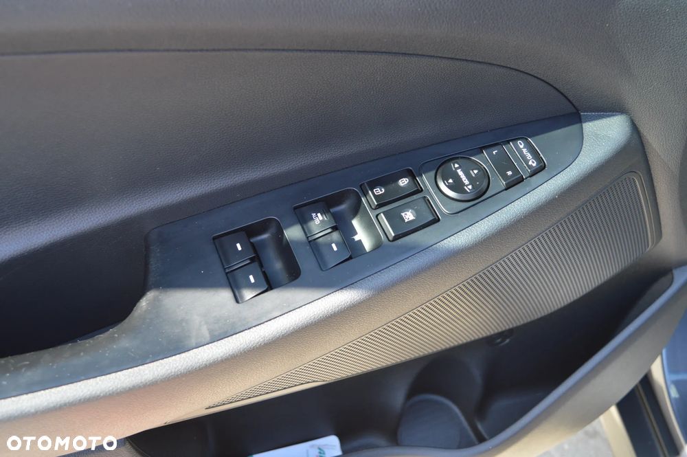 Hyundai Tucson 1.6 GDI BlueDrive Design 2WD - 20