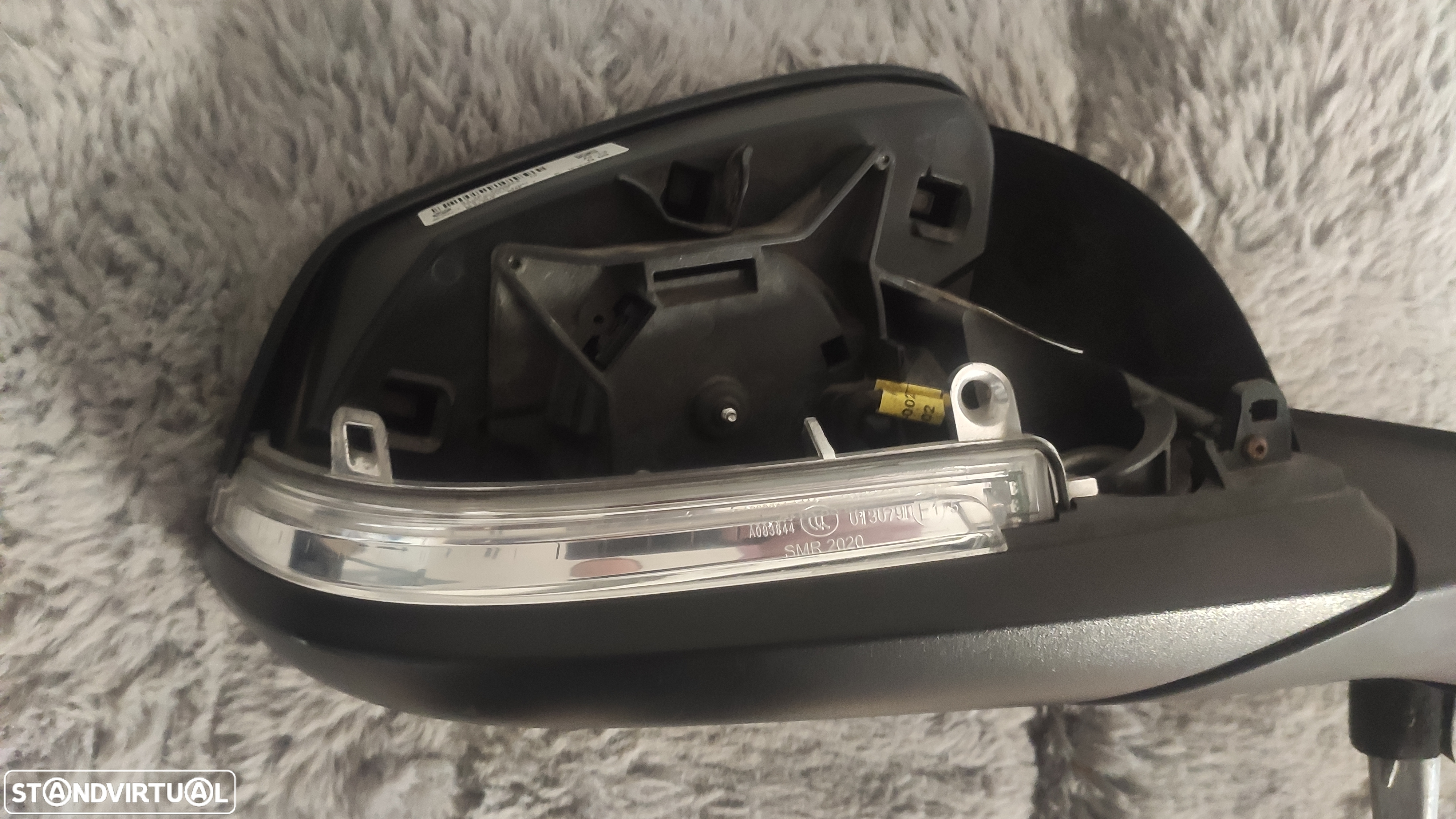 retrovisor lado direito BMW i3 - 3