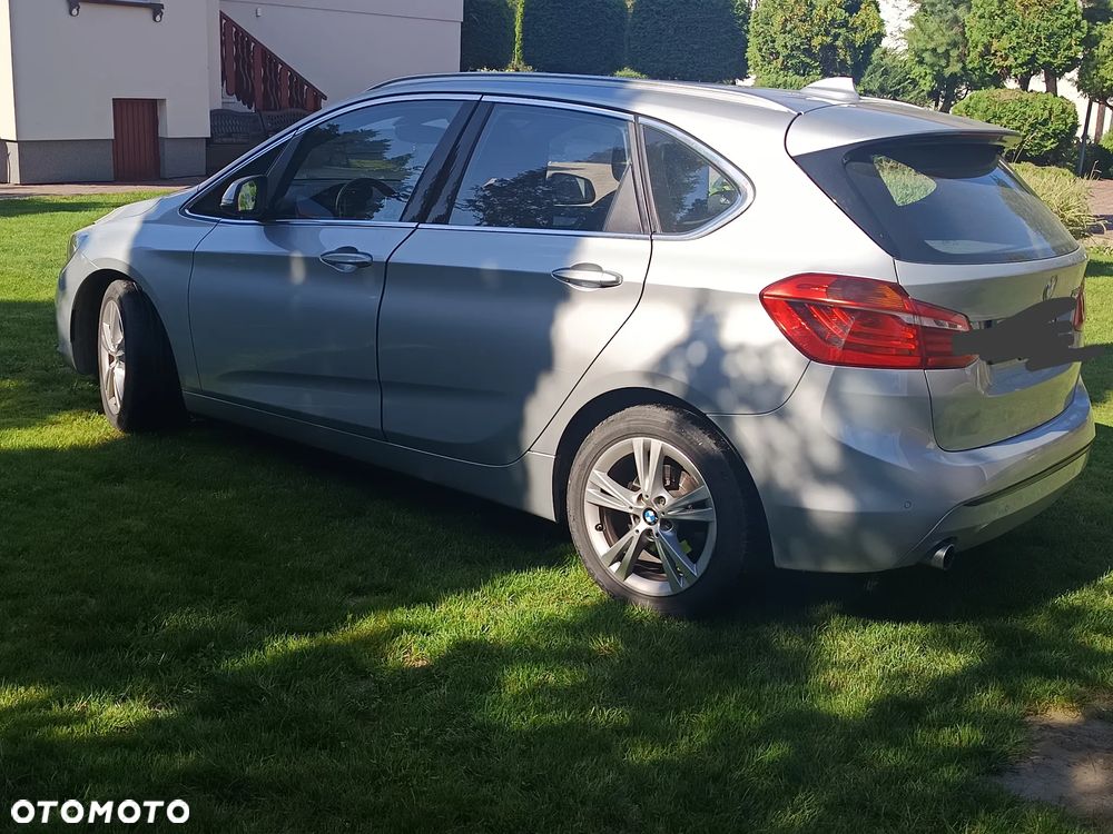 BMW Seria 2 216d Active Tourer - 9