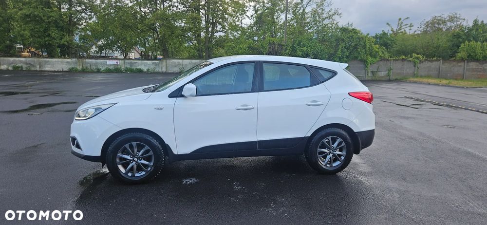 Hyundai ix35 1.6 2WD blue Trend - 10