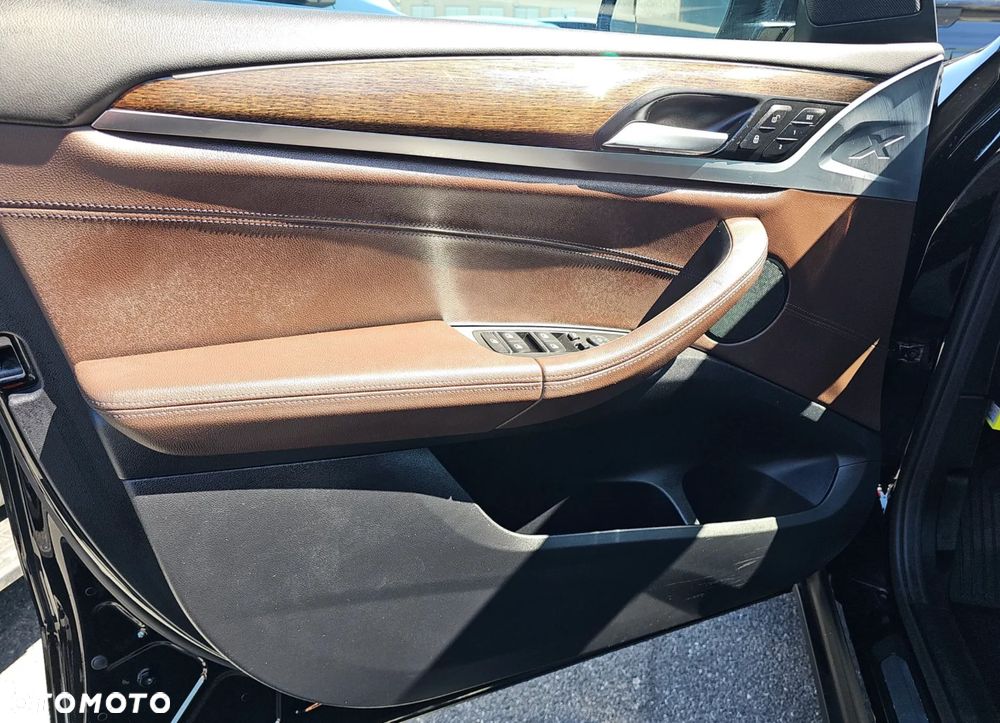 BMW X3 xDrive30i M Sport - 12