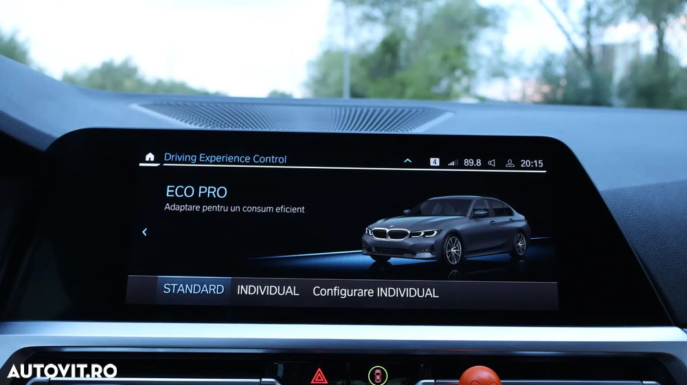 BMW Seria 3 320d Aut. Sport Line - 33