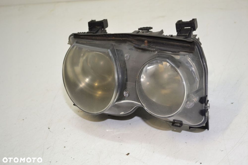 BMW E46 COMPACT LAMPA XENON EUROPA 1305235643 PRAWA - 3