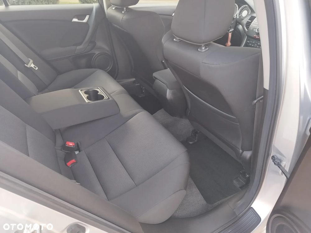 Honda Accord 2.0 Lifestyle - 10