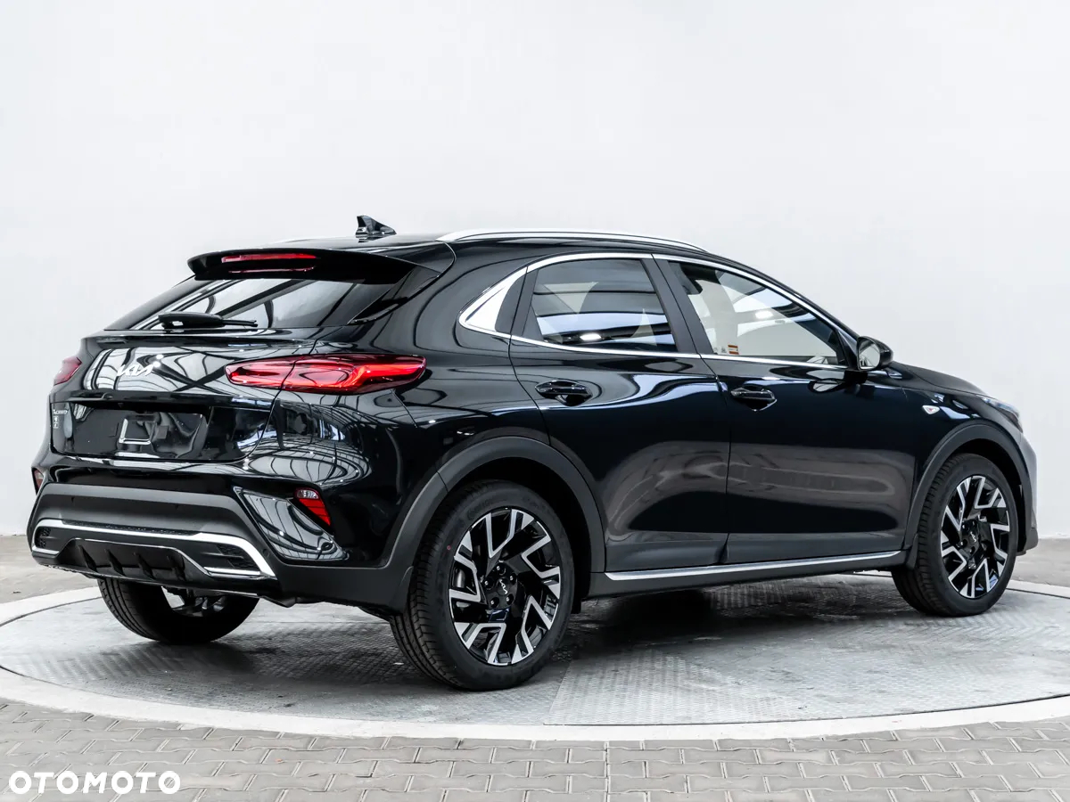 Kia XCeed 1.5 T-GDI M - 6