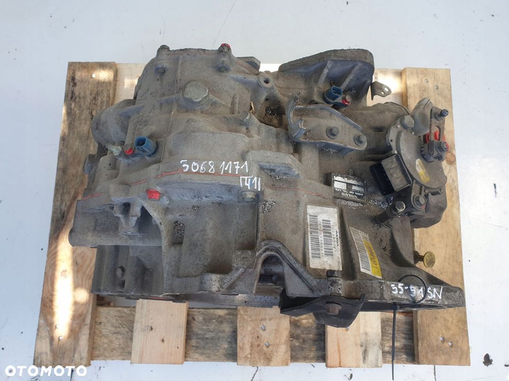 AUTOMATYCZNA SKRZYNIA BIEGÓW Volvo V70 II 2.5 T TURBO _ 55-51SN 30681171 - 3