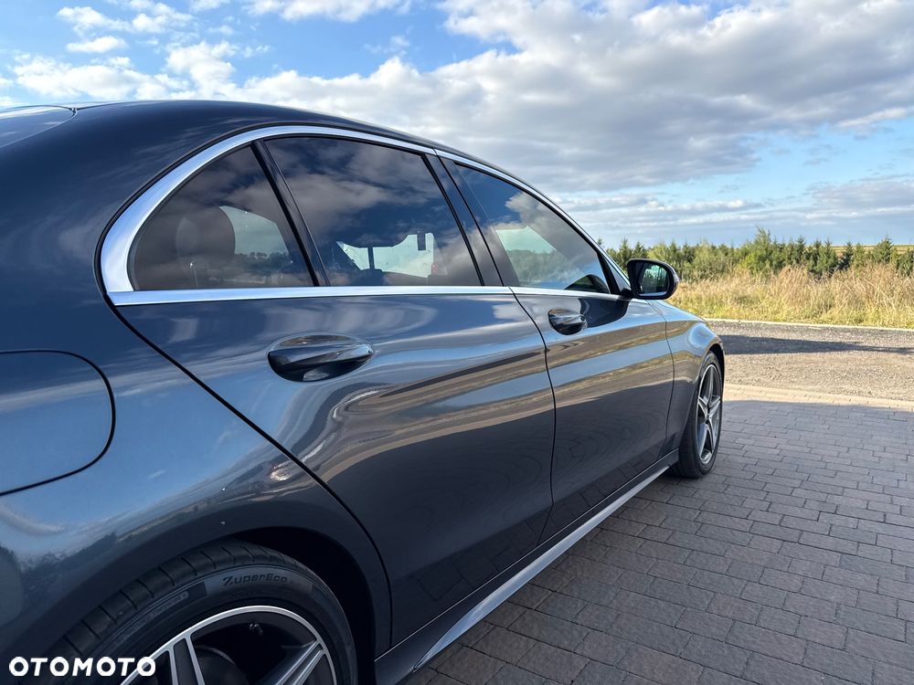 Mercedes-Benz Klasa C 250 7G-TRONIC - 9