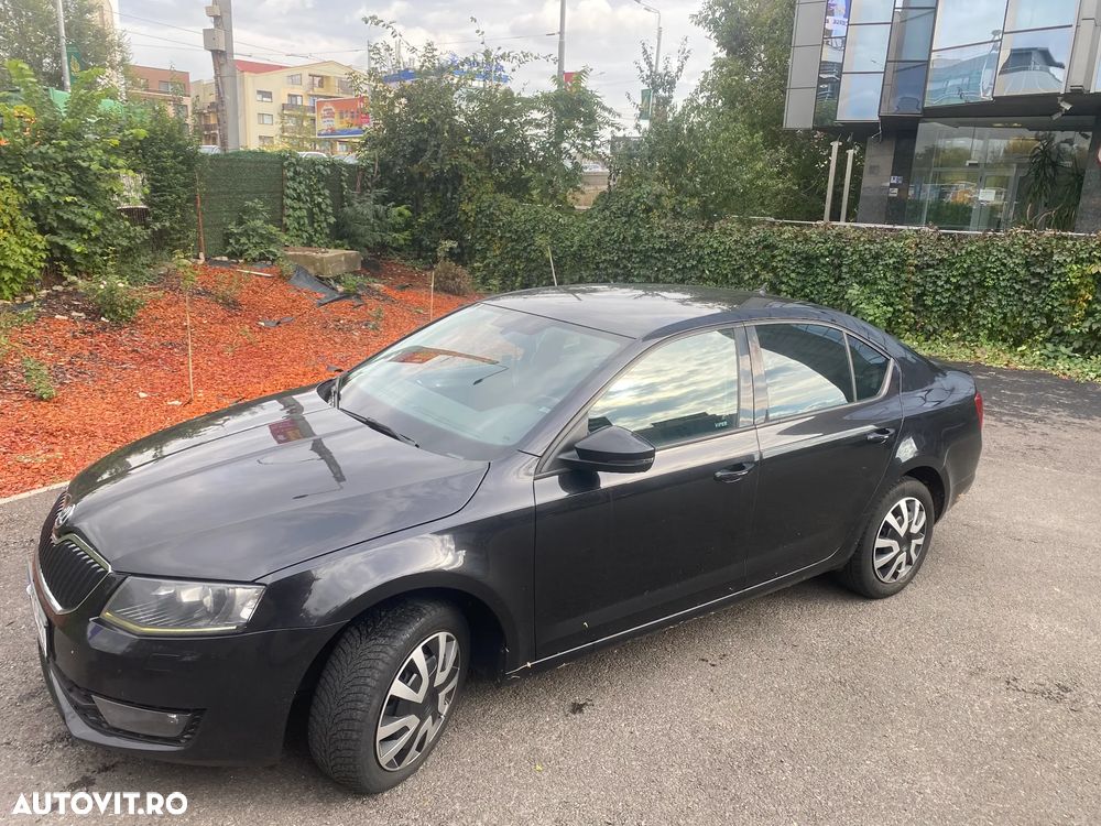 Skoda Octavia 2.0 TDI STYLE DSG - 10
