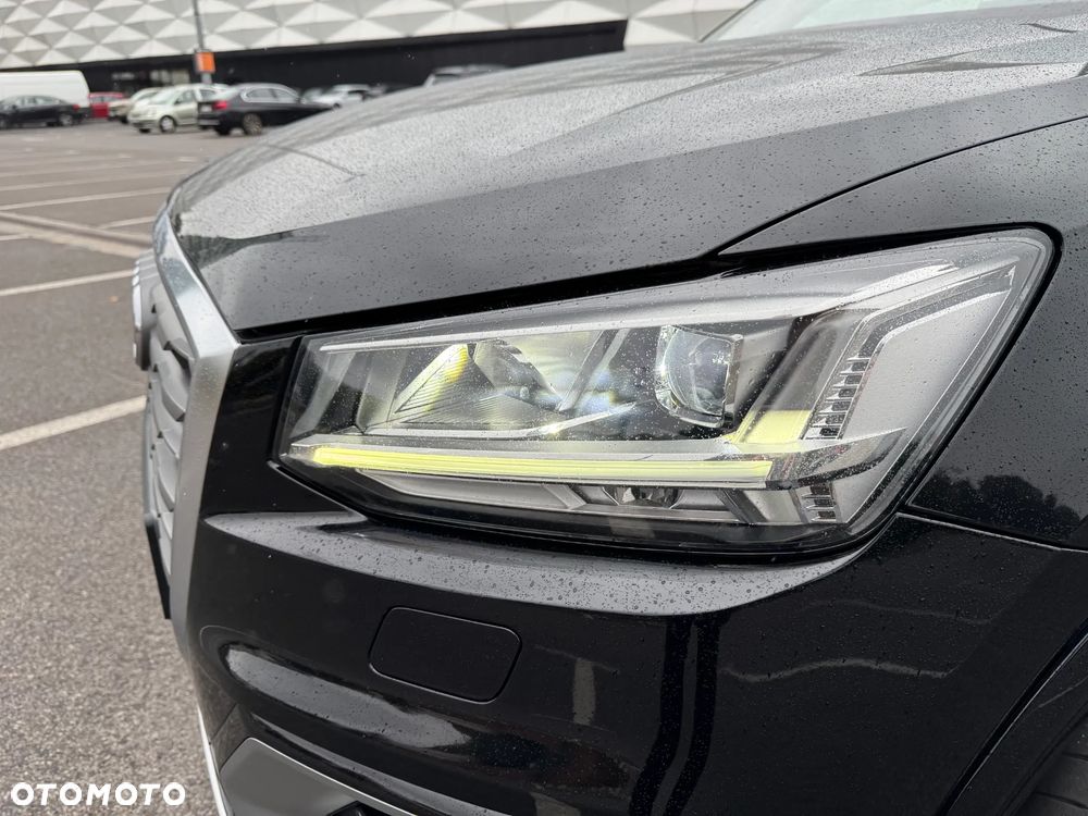Audi Q2 35 TDI Quattro S tronic S line - 13