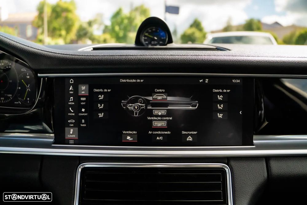 Porsche Panamera Sport Turismo 4 E-Hybrid Platinum Edition - 37