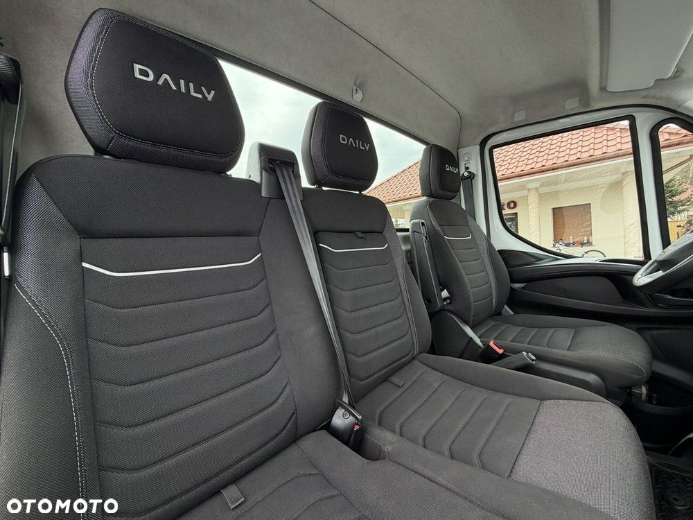 Iveco Daily 35S18 H - 22
