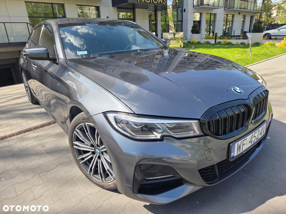 BMW Seria 3 330i xDrive M Sport sport - 9