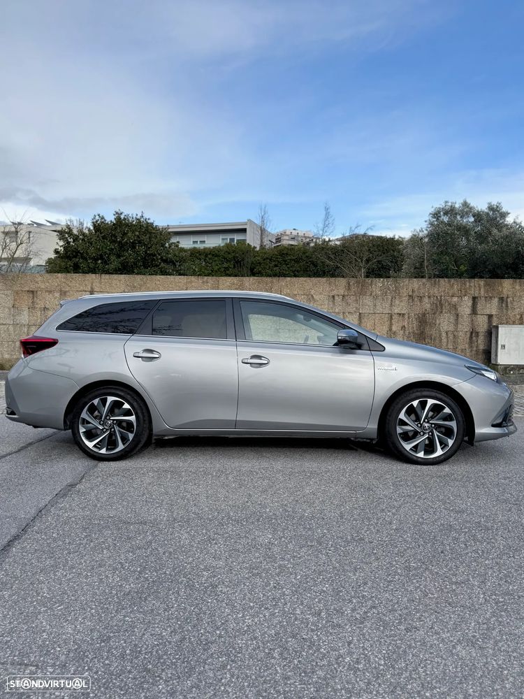 Toyota Auris Touring Sports 1.8 HSD Comfort - 5