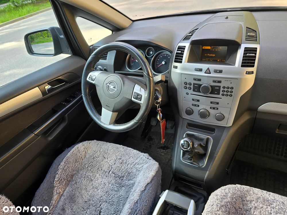 Opel Zafira 1.7 CDTI - 8