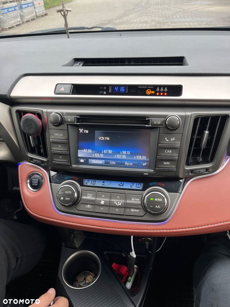 Toyota RAV4 2.0 D-4D Prestige - 9