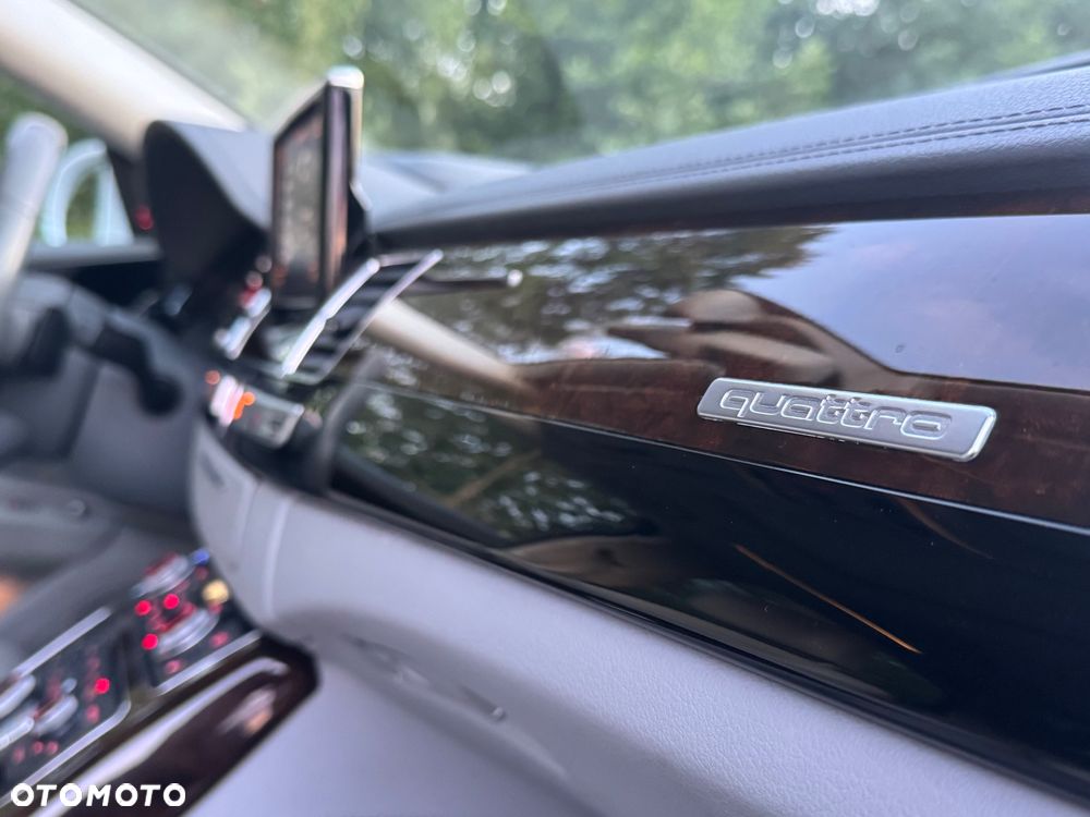 Audi A8 3.0 TFSI L Quattro - 25