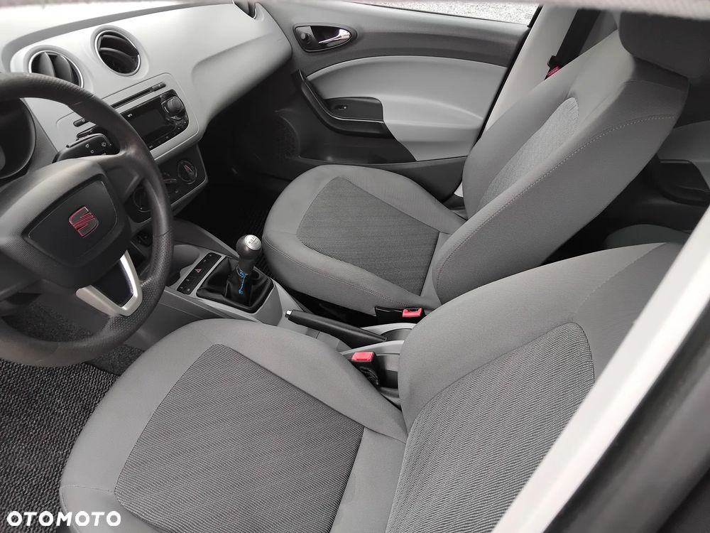 Seat Ibiza 1.4 16V Style - 11