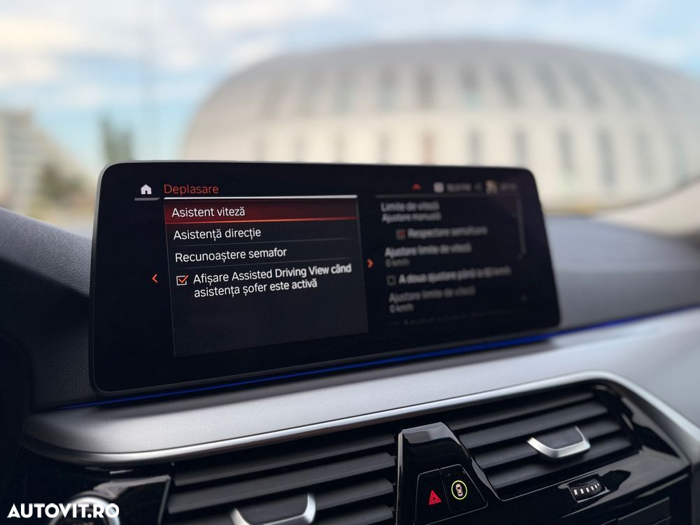 BMW Seria 5 520d xDrive AT MHEV - 22