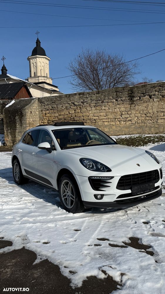 Porsche Macan - 2