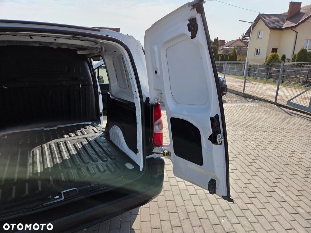 Peugeot Partner - 19