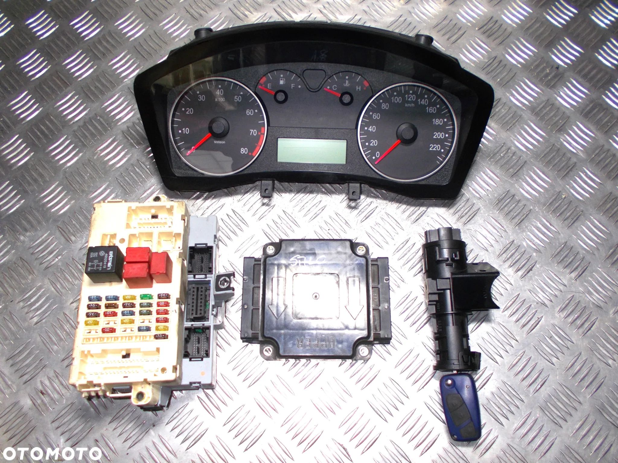 Fiat Stilo zestaw startowy 1.8 16V B - 1