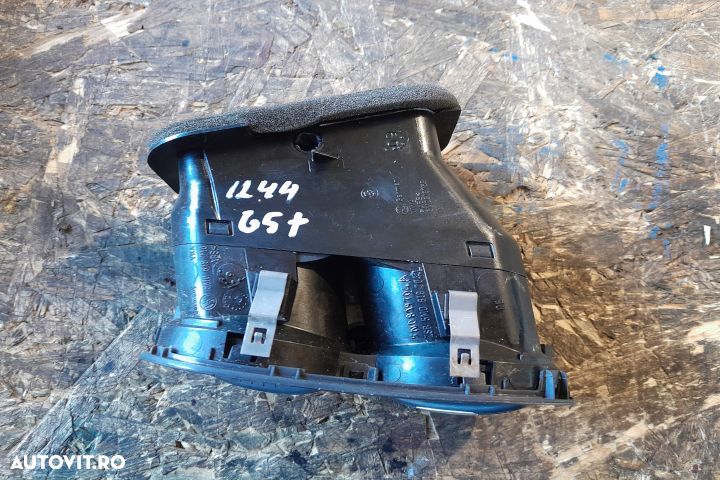 Grila ventilatie bord dreapta 5N0819704A 5N0819704A Volkswagen VW Gol - 3