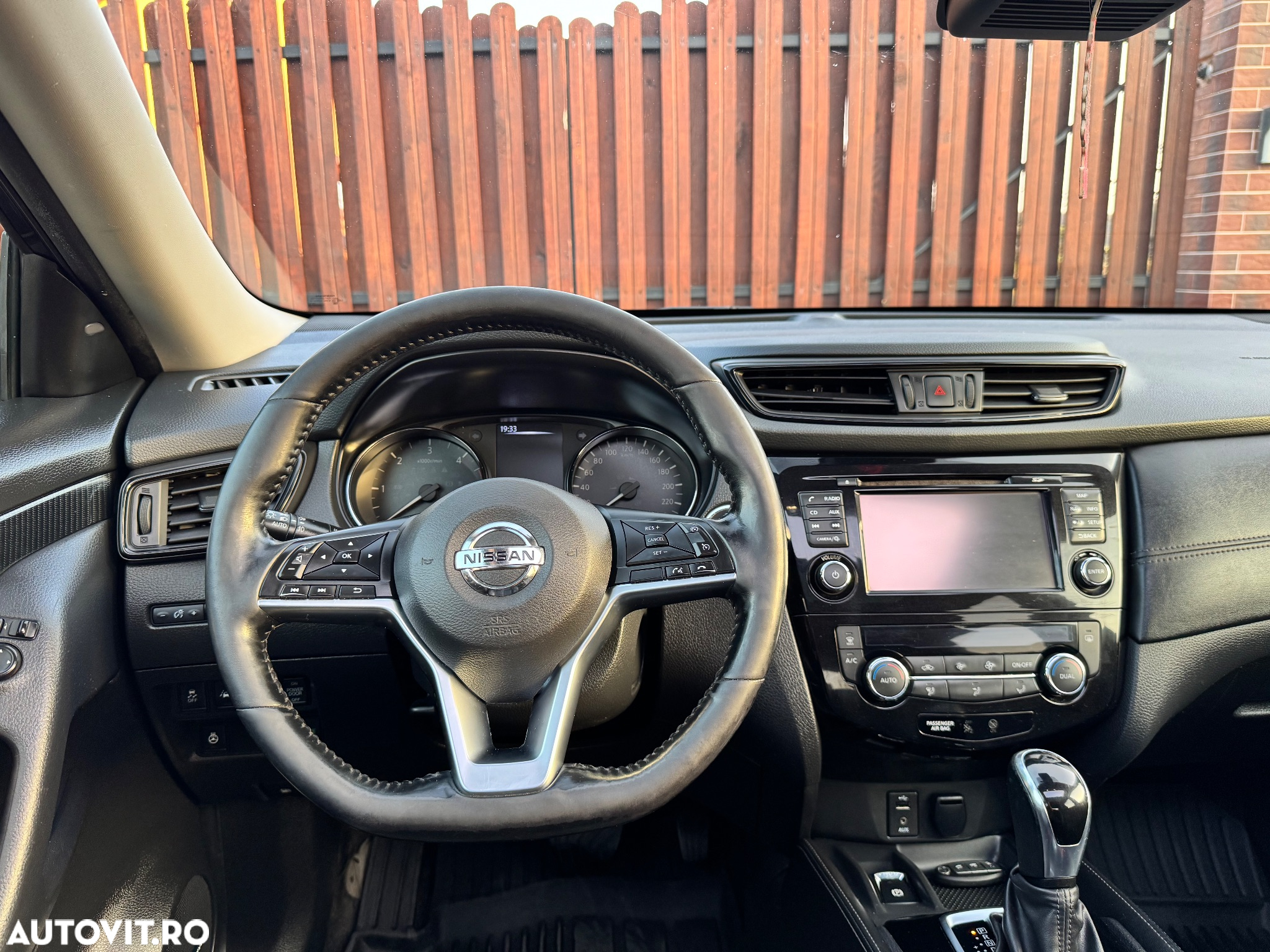 Nissan X-Trail 2.0 dCi ALL-MODE 4x4i Xtronic Acenta - 15