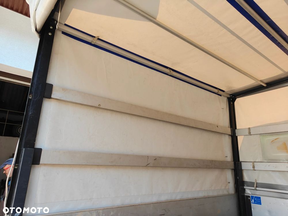 Plandeka ze stelażem Volkswagen Crafter - 8