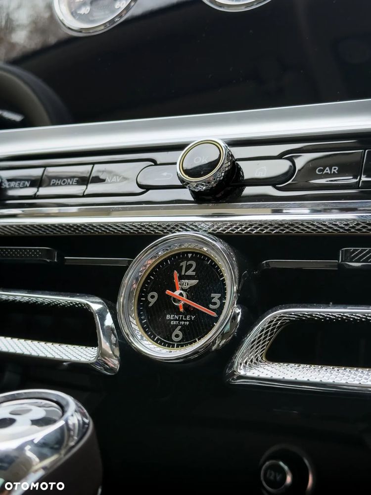 Bentley Flying Spur 2022