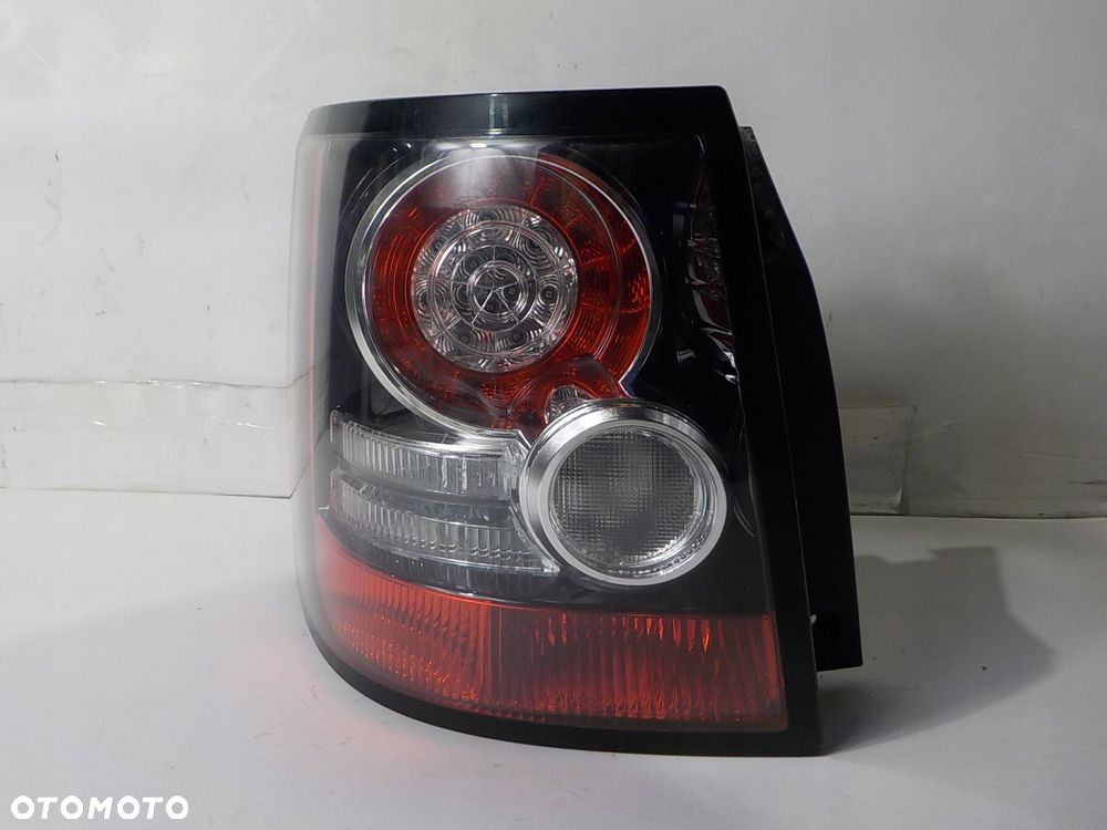 RANGE ROVER SPORT I L320 LIFT LAMPA LEWA TYLNA LEWY TYŁ - 1