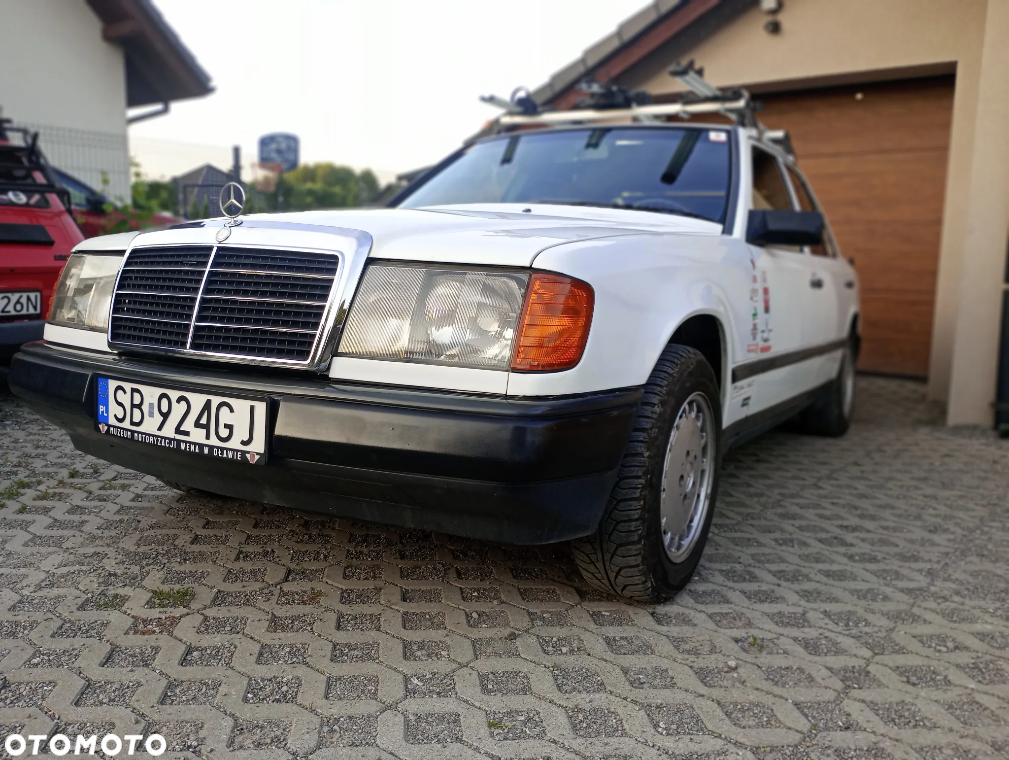 Mercedes-Benz W124 (1984-1993) - 11