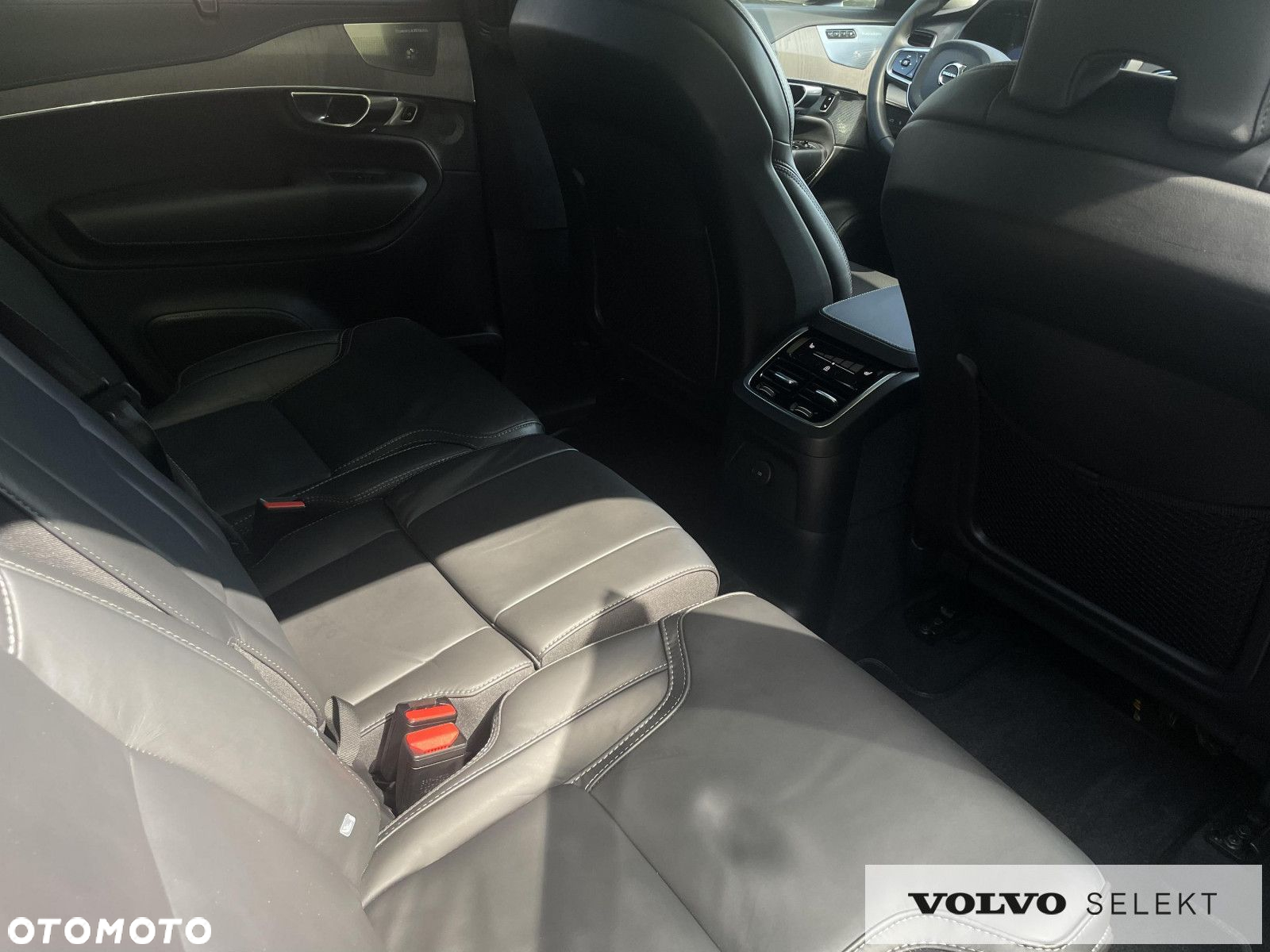 Volvo XC 90 - 25