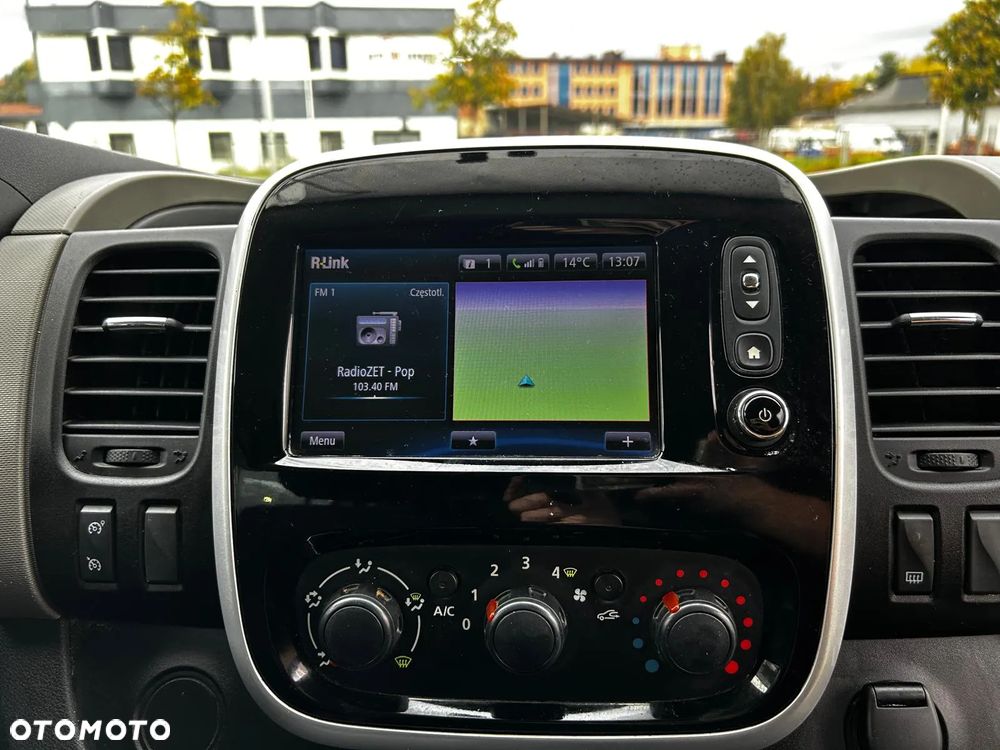 Renault Trafic - 18