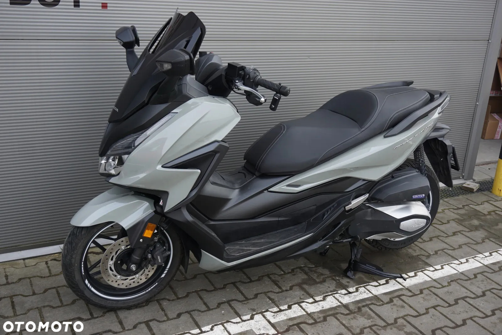 Honda NSS - 5