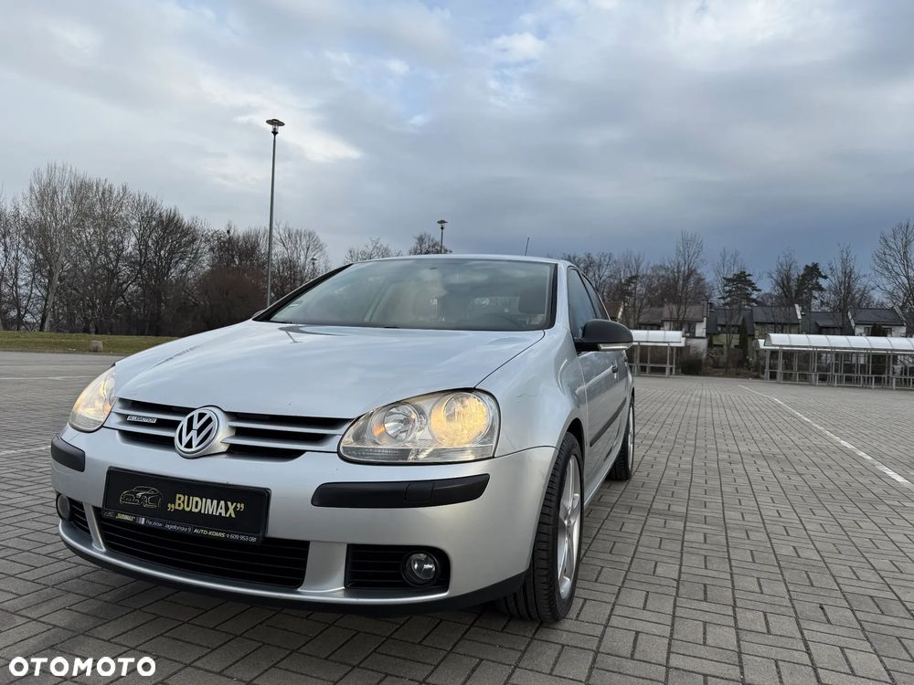 Volkswagen Golf 1.9 TDI DPF Edition BlueMotion - 3