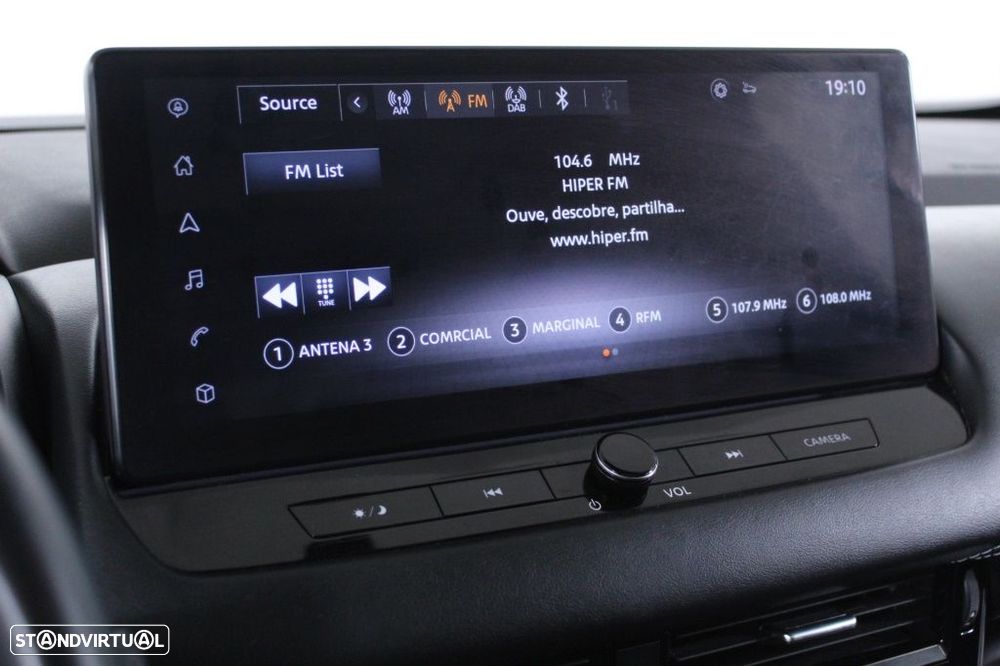 Nissan Qashqai 1.3 DIG-T N-Connecta LED+TT+SKY Xtronic - 27