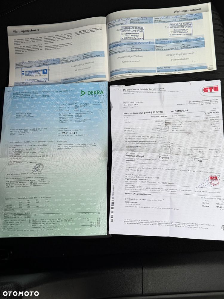 Peugeot 308 1.6 e-HDi Allure S&S - 23